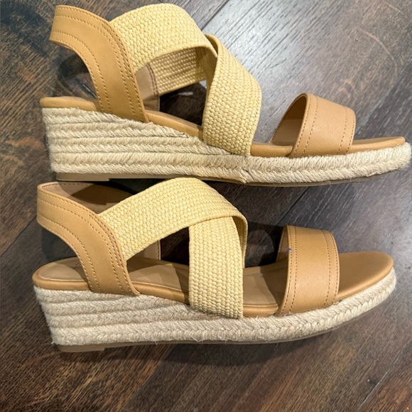 Market & Spruce Tan Espadrille Wedges worn once - Picture 1 of 4